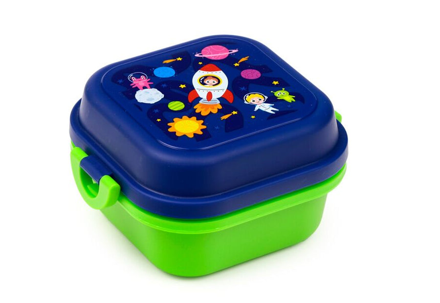 ¡Convierte la hora de comer en una aventura espacial! 🚀 Nuestra fiambrera infantil Bento Space es práctica, segura y divertida — perfecta para el cole, excursiones o picnics.
